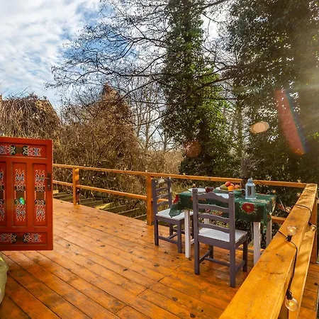 Apartment Dream By The Stream In A Yurt - Happy *